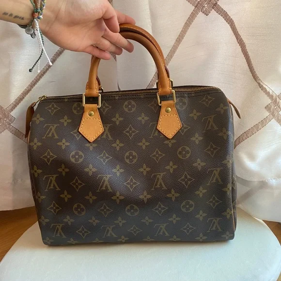 Louis Vuitton bag - Picture 2 of 8